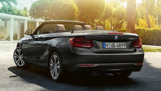BMW Série 2 Cabrio, vue de trois quarts de la poupe F23 BMW Série 2 Cabrio, vue de trois quarts de la poupe F23
