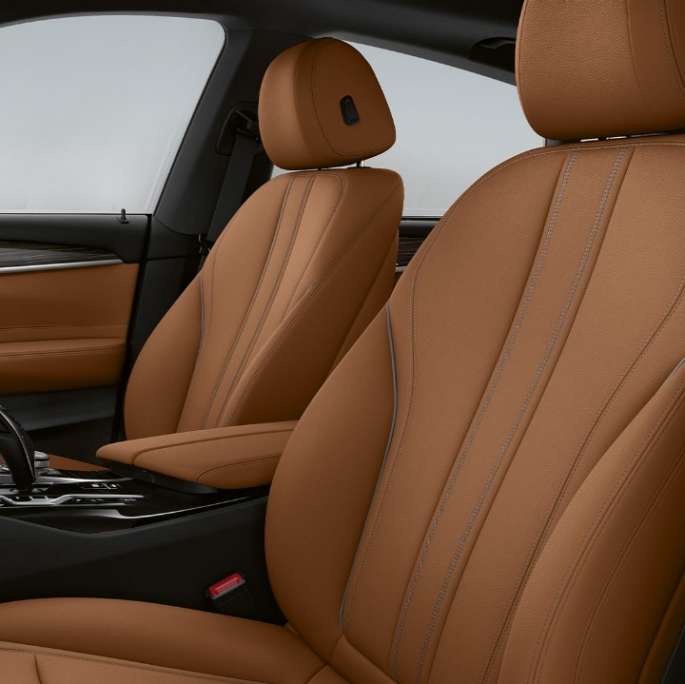 Équipement de base de la BMW Série 6 Gran Turismo 2020, garnissage Garnissage en cuir Dakota Cognac/Schwarz de la BMW Série 6 Gran Turismo G32 620d 2020, équipement de base, intérieur