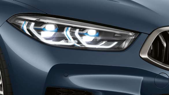 BMW Laserlight G15. BMW Série 8 Coupé, vue en gros plan sur les phares, BMW Laserlight G15.