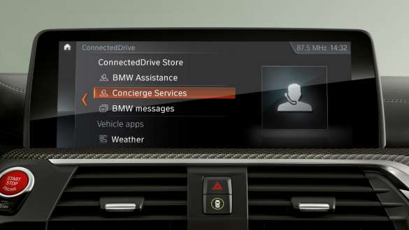 BMW Intelligent Personal Assistant G15. BMW Série 8 Coupé, Control Display avec BMW Intelligent Personal Assistant G15.