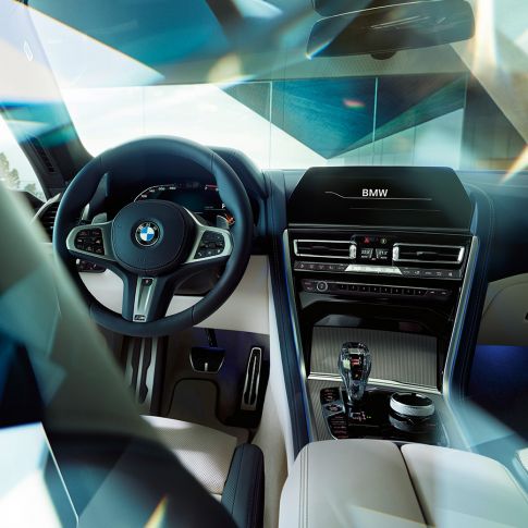 Design intérieur du cockpit G16 BMW Série 8 Gran Coupé, design intérieur du cockpit G16