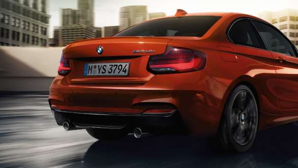 BMW xDrive BMW M240i Coupé F22 BMW xDrive BMW M240i Coupé F22 2017 vue de trois quarts arrière