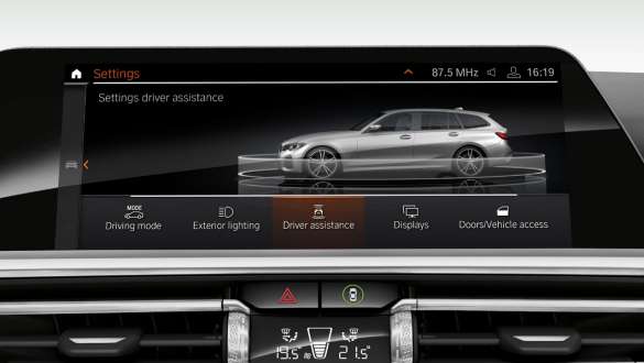 Driving Assistant Pack Professional Le Driving Assistant Pack Professional de la BMW M340i xDrive Touring et de la BMW M340d xDrive Touring