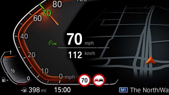 Speed Limit Assist G21 Le Speed Limit Assist automatique de la BMW M340i xDrive Touring et de la BMW M340d xDrive Touring G21