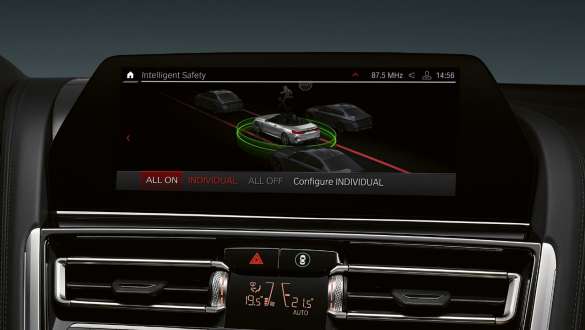 Driving Assistant Pack Professional F91. Voitures BMW Série 8 Cabrio M avec Driving Assistant Pack Professional F91.