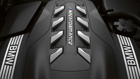 Moteur essence V8 M TwinPower Turbo G14. Moteur essence V8 M TwinPower Turbo de la BMW M850i xDrive Cabrio G14.