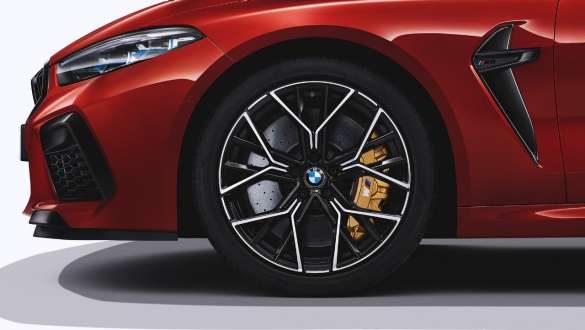 Freins M configurables F91. BMW M8 Competition Cabrio avec freins M configurables F91.