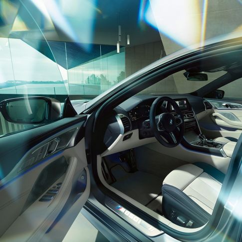 Poste de conduite, BMW M850i xDrive Gran Coupé G16 Poste de conduite de la BMW M850i xDrive Gran Coupé G16 2019, habitacle