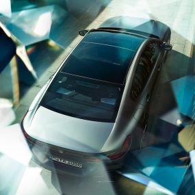Toit ouvrant panoramique, BMW M850i xDrive Gran Coupé G16 Toit ouvrant panoramique de la BMW M850i xDrive Gran Coupé G16 2019 en BMW Individual Frozen Bluestone metallic, vue plongeante