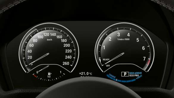 Tableau de bord BMW X2 xDrive25e Plug-in Hybrid habitacle F39 BMW X2 xDrive25e F39 2020 Plug-in Hybrid habitacle tableau de bord