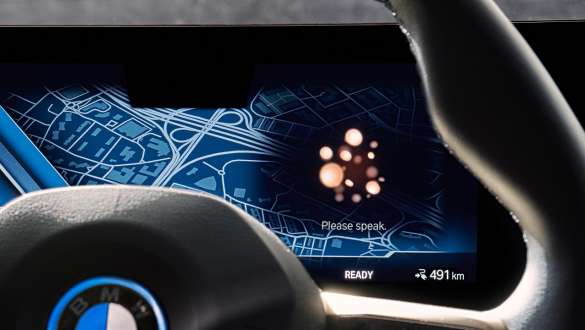 Information Display Screen Mode vocal avec billes lumineuses Information Display Screen OS8 Mode vocal avec billes lumineuses BMW Software Update