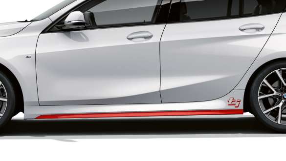 BMW 1 Reeks 128ti F40 zijdrempels met ti-folies BMW 1 Reeks 128ti F40 zijdrempels met ti-folies