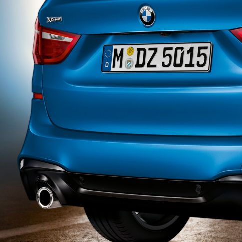 Achterkant BMW 2 Reeks Gran Tourer Achterkant BMW 2 Reeks Gran Tourer F46 facelift 2018 Estoril Blau metallic close-up achterkant
