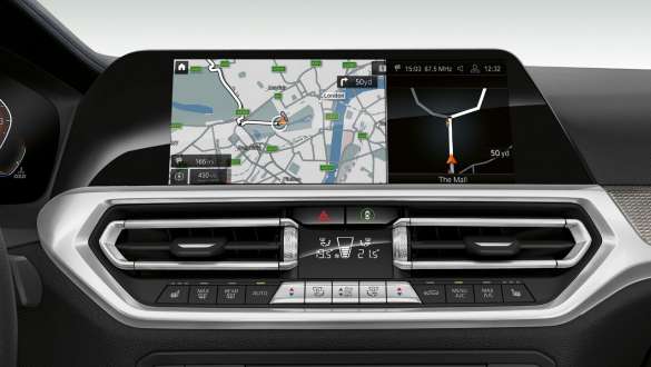 BMW 3 Reeks Berline, BMW Live Cockpit Professional. Frontale close-up van het Cockpit Display van de BMW 3 Reeks Berline met BMW Live Cockpit Professional.
