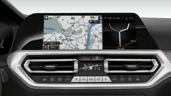 BMW 3 Reeks Berline (G20), BMW Live Cockpit Navigation Professional. Frontale close-up van het Cockpit Display van de BMW 3 Reeks Berline (G20) met BMW Live Cockpit Navigation Professional.