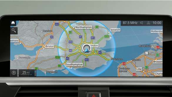 Plug-in-hybride BMW 3 Reeks Berline 2021 G20 navigatiesysteem Plug-in-hybride BMW 3 Reeks Berline 2021 G20 navigatiesysteem close-up