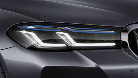 BMW Laserlight BMW 5 Reeks Touring G31 BMW Laserlight BMW 5 Reeks Touring G31 facelift 2020 close-up voorkant