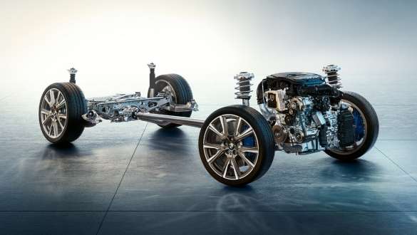 M sportophanging F40. BMW M135i xDrive met M sportophanging F40.
