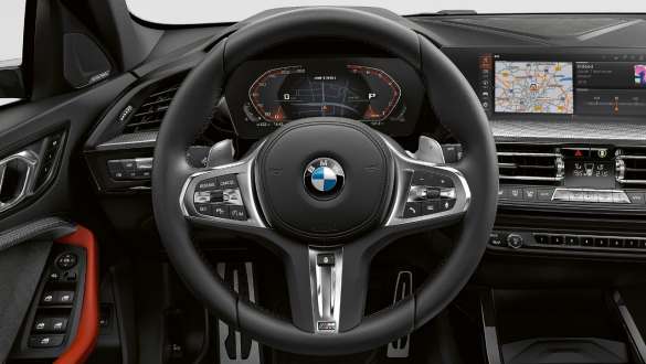 M Sport Steering F40. BMW M135i xDrive met M Sport Steering F40.