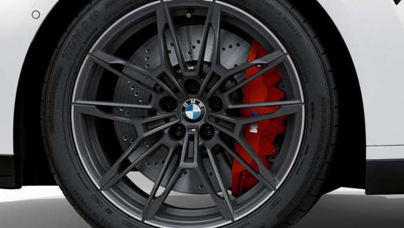 M compound-remmen, Rot hochglänzend BMW M3 Competition Berline G80 2020 BMW M3 Competition Berline G80 2020 M compound-remmen, Rot hochglänzend close-up wiel