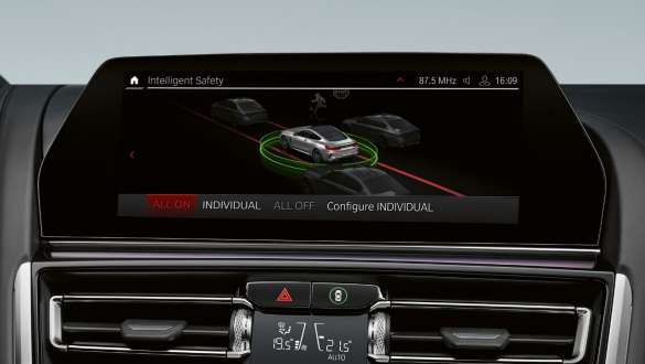 Driving Assistant Pack Professional G15. BMW 8 Reeks Coupé M wagens met Driving Assistant Pack Professional G15.