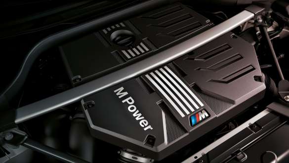 BMW M TwinPower Turbo 6-cilinder-in-lijn benzinemotor BMW X4 M Competition F98 LCI 2021 BMW X4 M Competition F98 LCI facelift 2021 BMW M TwinPower Turbo 6-cilinder-in-lijn benzinemotor close-up