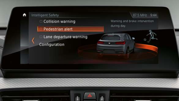 Driving Assistant Pack Plus BMW X2 F39 Driving Assistant Pack Plus BMW X2 2020 F39 interieur instrumentenbord