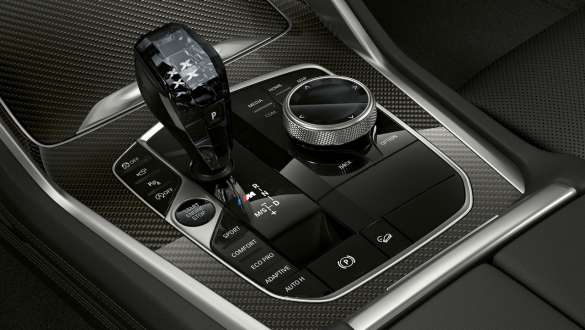 BMW X6 met focus op glasafwerking ‘CraftedClarity’ BMW X6 interieur met focus op glasafwerking ‘CraftedClarity’