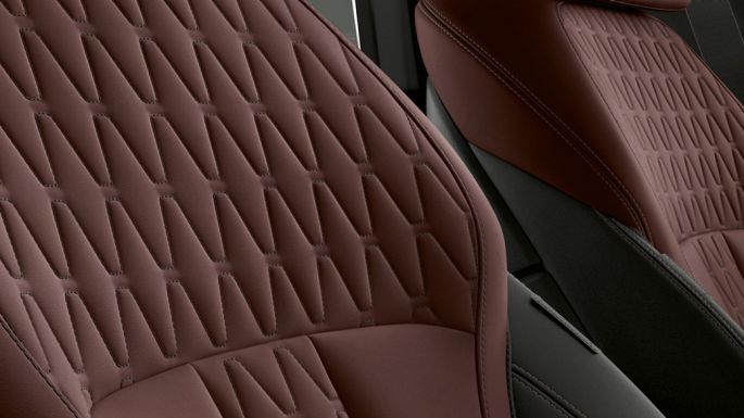 BMW X6 Individual bekleding G06. BMW X6 Individual interieur met zicht op de bekleding G06.