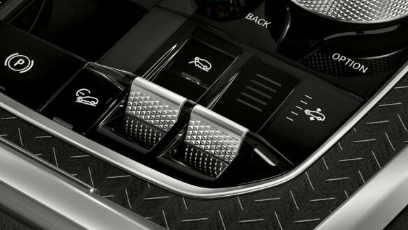 xOffroad-pakket BMW X6 G06 2019 xOffroad-pakket BMW X6 G06 2019 selecteerbare offroad-schakelaar close-up