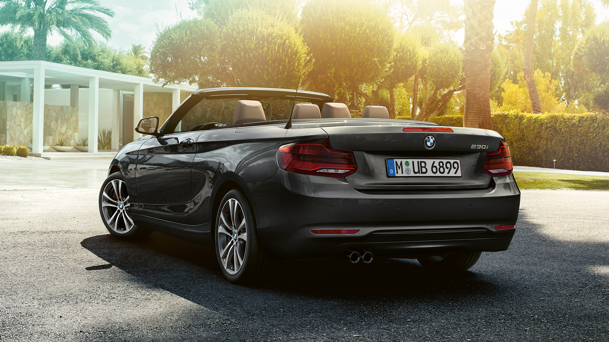 BMW Série 2 Cabrio, vue de trois quarts de la poupe F23 BMW Série 2 Cabrio, vue de trois quarts de la poupe F23