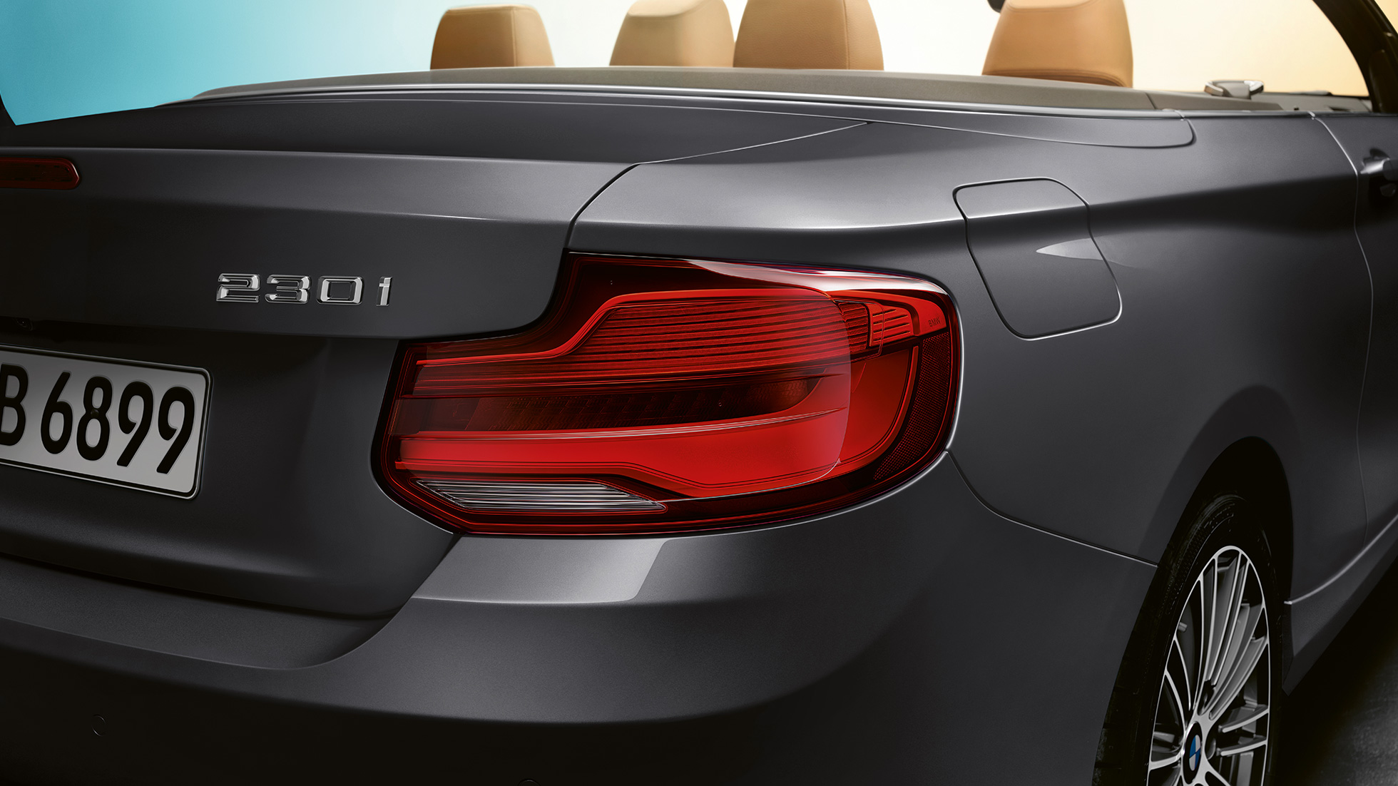 BMW 2 Reeks Cabrio, modelnaam aan de achterkant F23 BMW 2 Reeks Cabrio, modelnaam aan de achterkant F23