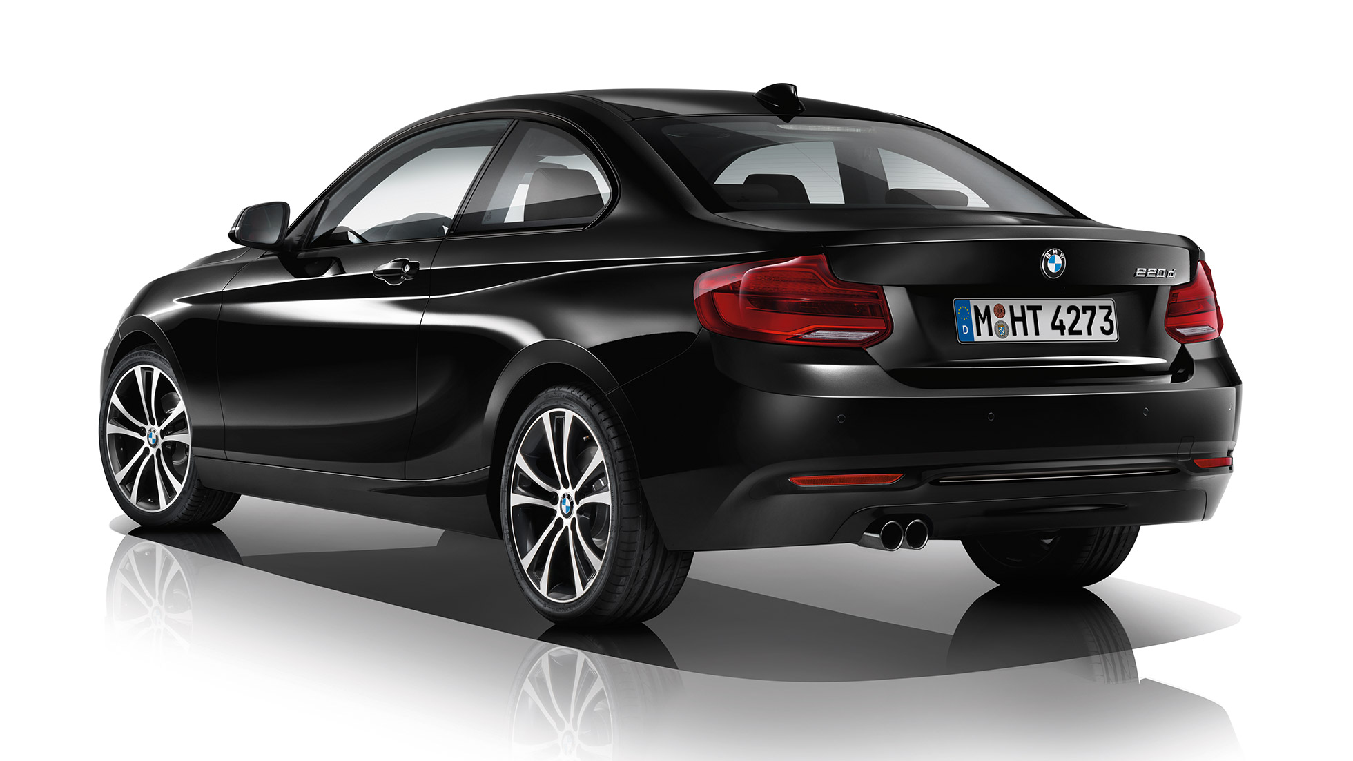 BMW Série 2 Coupé, Modèle Sport, vue de trois quarts de la poupe F22 BMW Série 2 Coupé, Modèle Sport, vue de trois quarts de la poupe F22