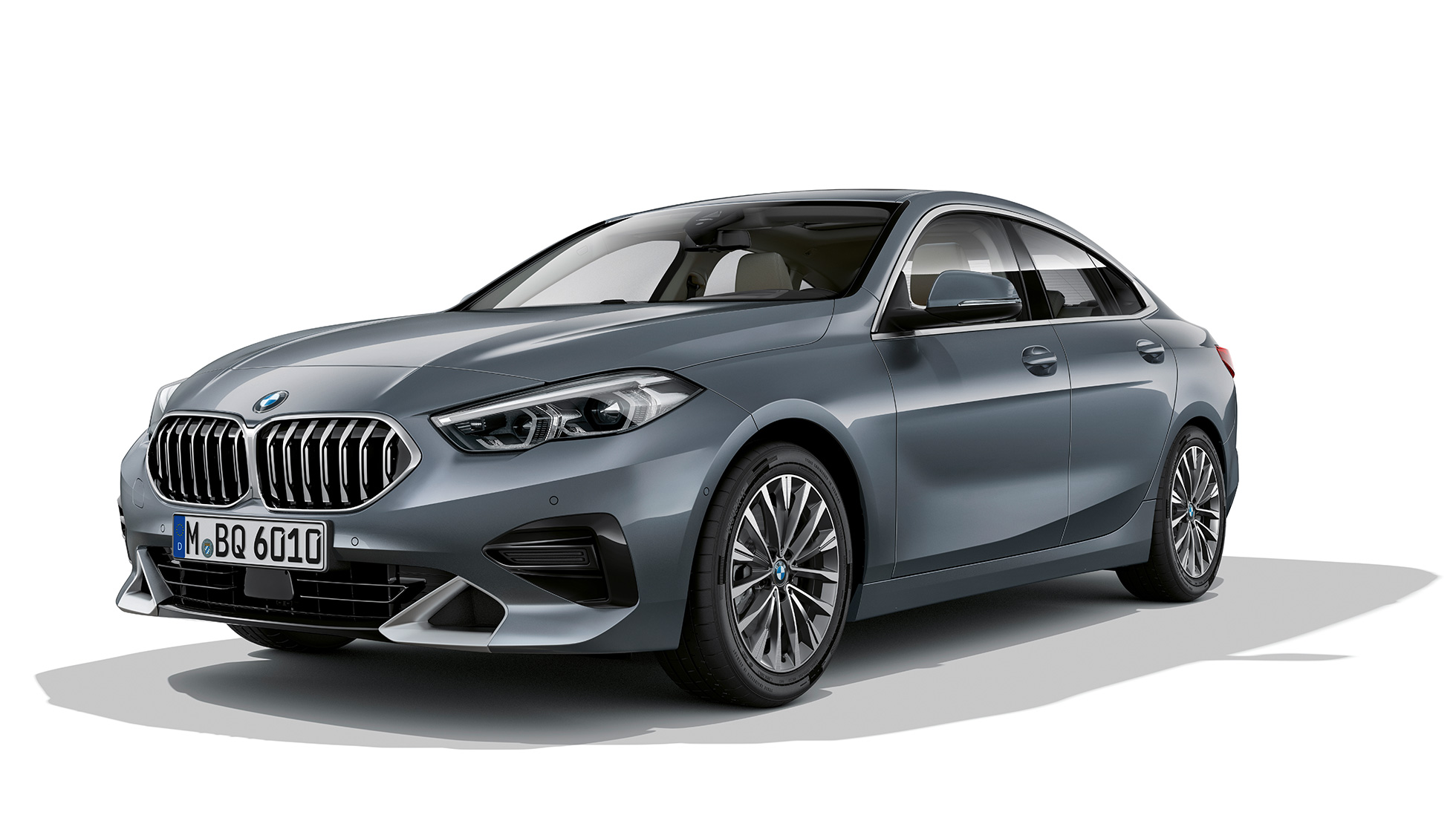 Naseaux BMW, BMW Série 2 Gran Coupé, Modèle Luxury Naseaux BMW BMW Série 2 Gran Coupé Modèle Luxury Storm Bay metallic F44, vue de trois quarts face