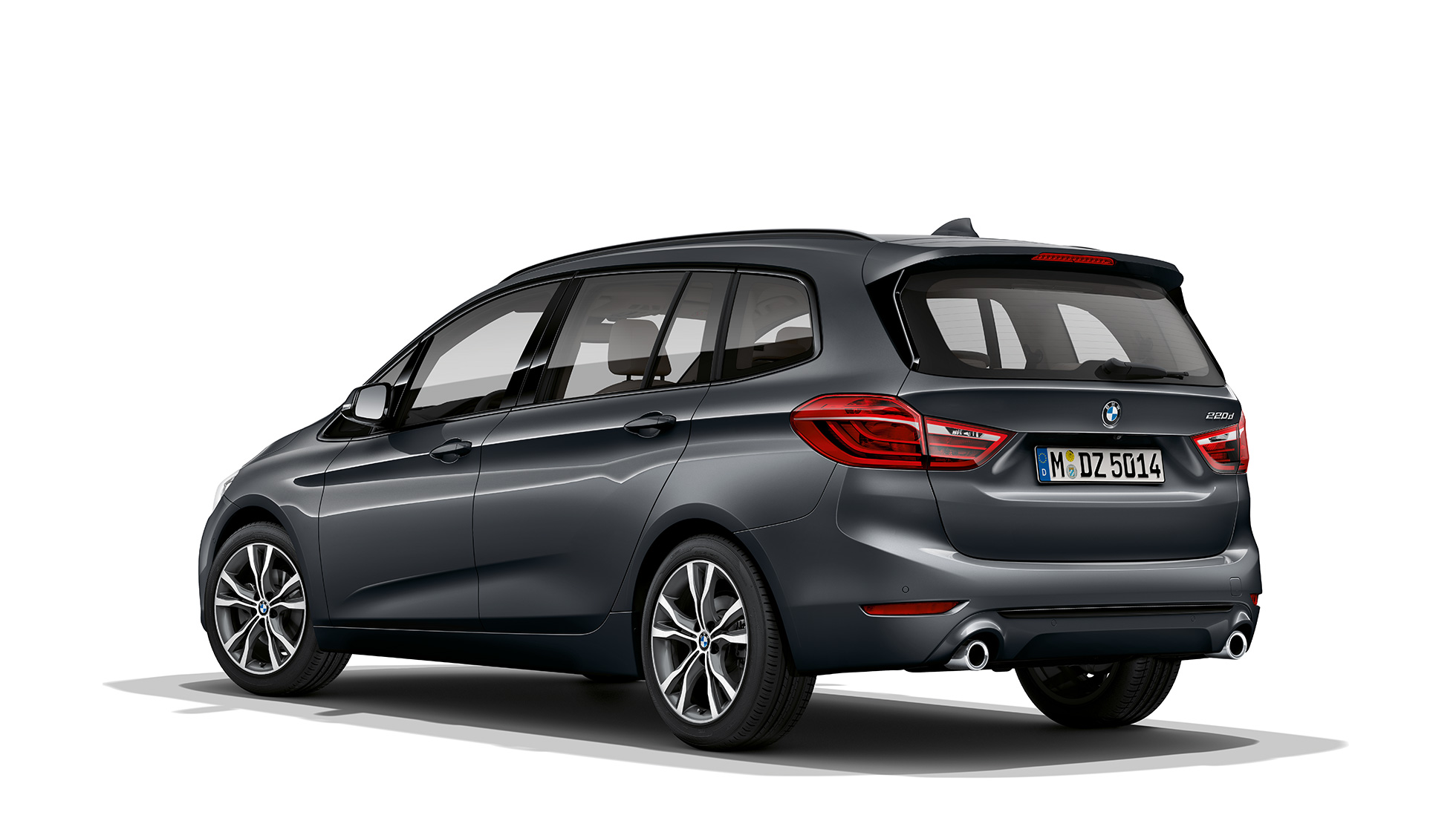 Driekwart vooraanzicht BMW 2 Reeks Gran Tourer Model Sport BMW 2 Reeks Gran Tourer 220d Model Sport F46 facelift 2018 Mineralgrau metallic driekwart vooraanzicht