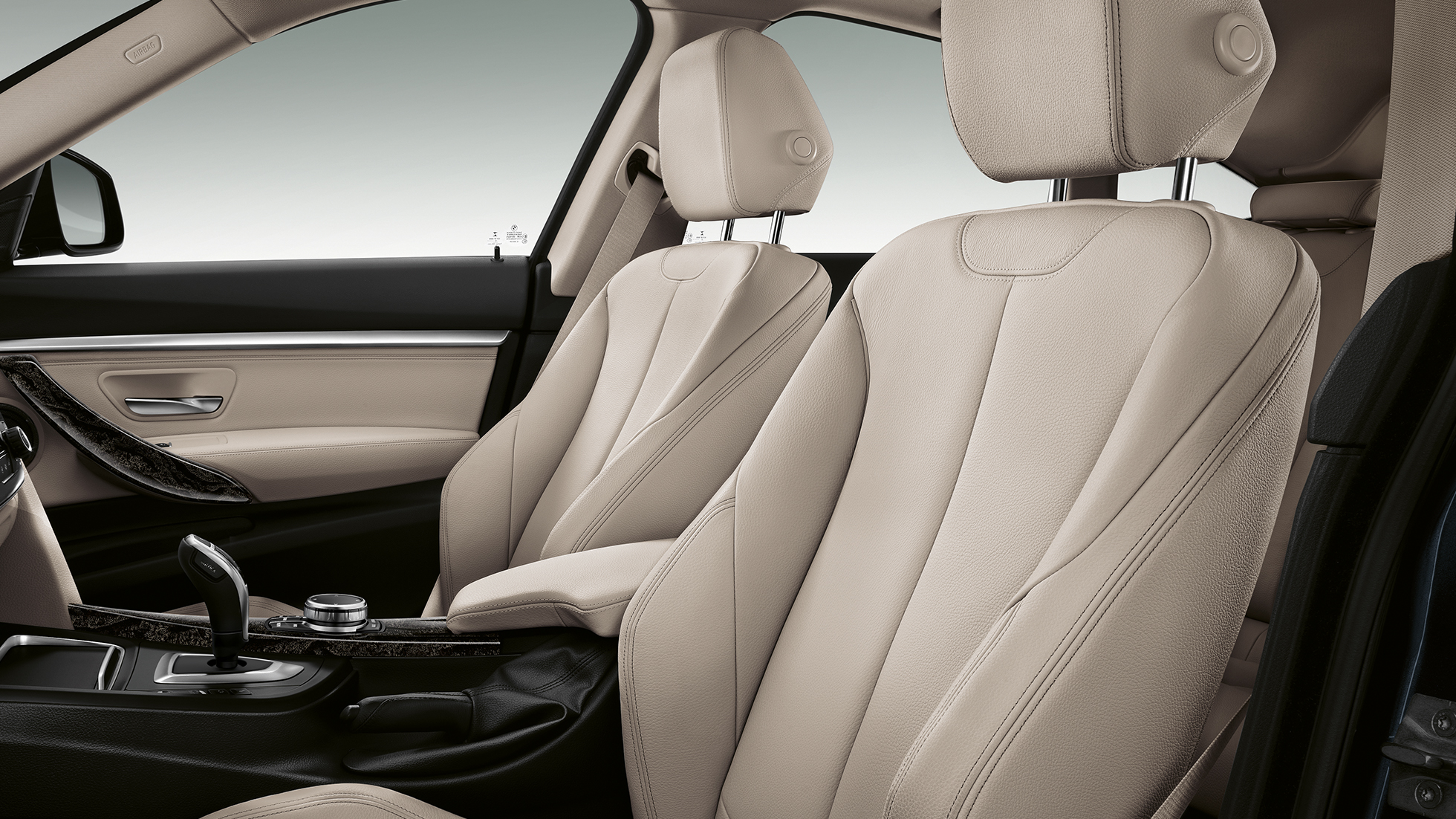BMW Série 3 Gran Turismo, Modèle Sport, poste de conduite F34 BMW Série 3 Gran Turismo, Modèle Sport, poste de conduite F34
