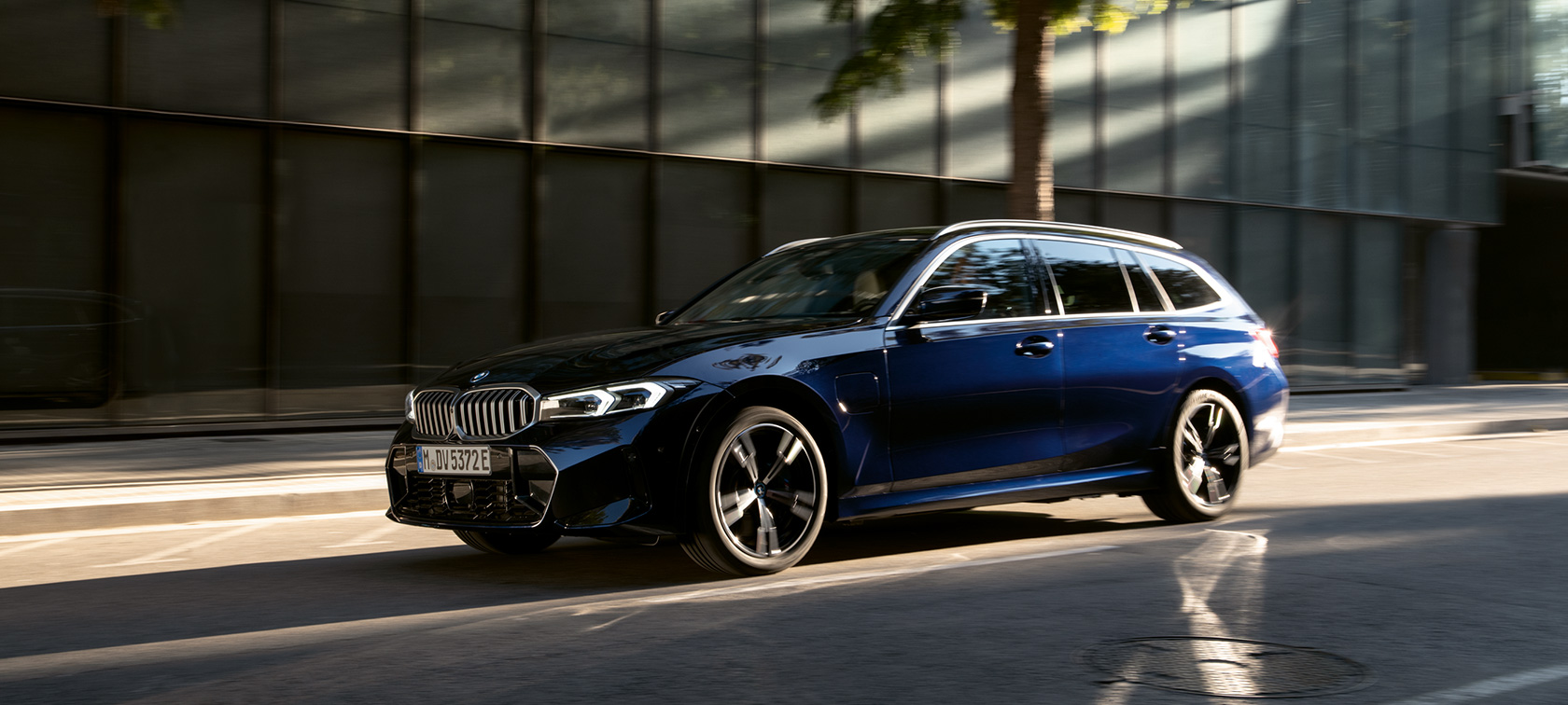 BMW Série 3 Touring LCI G21 technologies numériques vidéo BMW Série 3 Touring LCI G21 technologies numériques vidéo