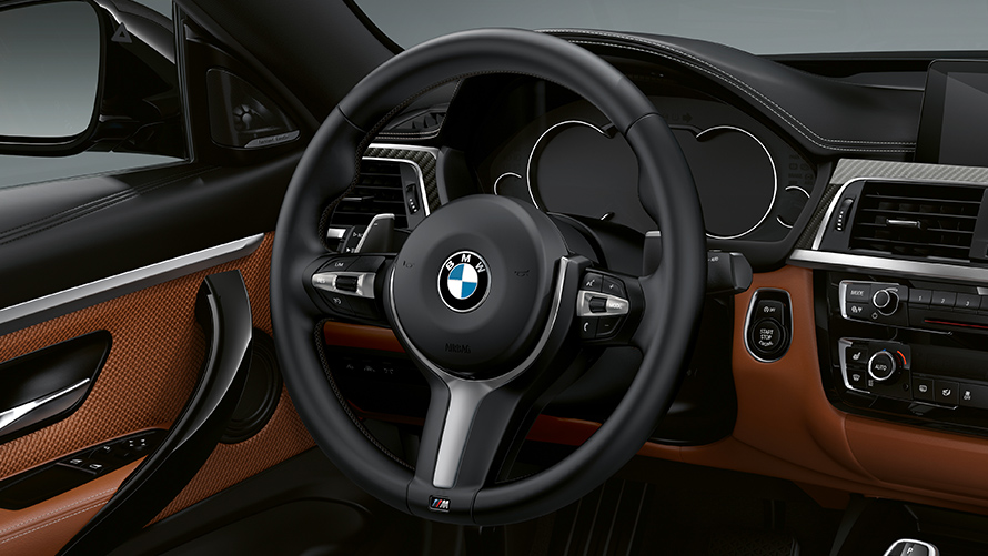 BMW Série 4 Coupé BMW Individual volant BMW Série 4 Coupé BMW Individual volant