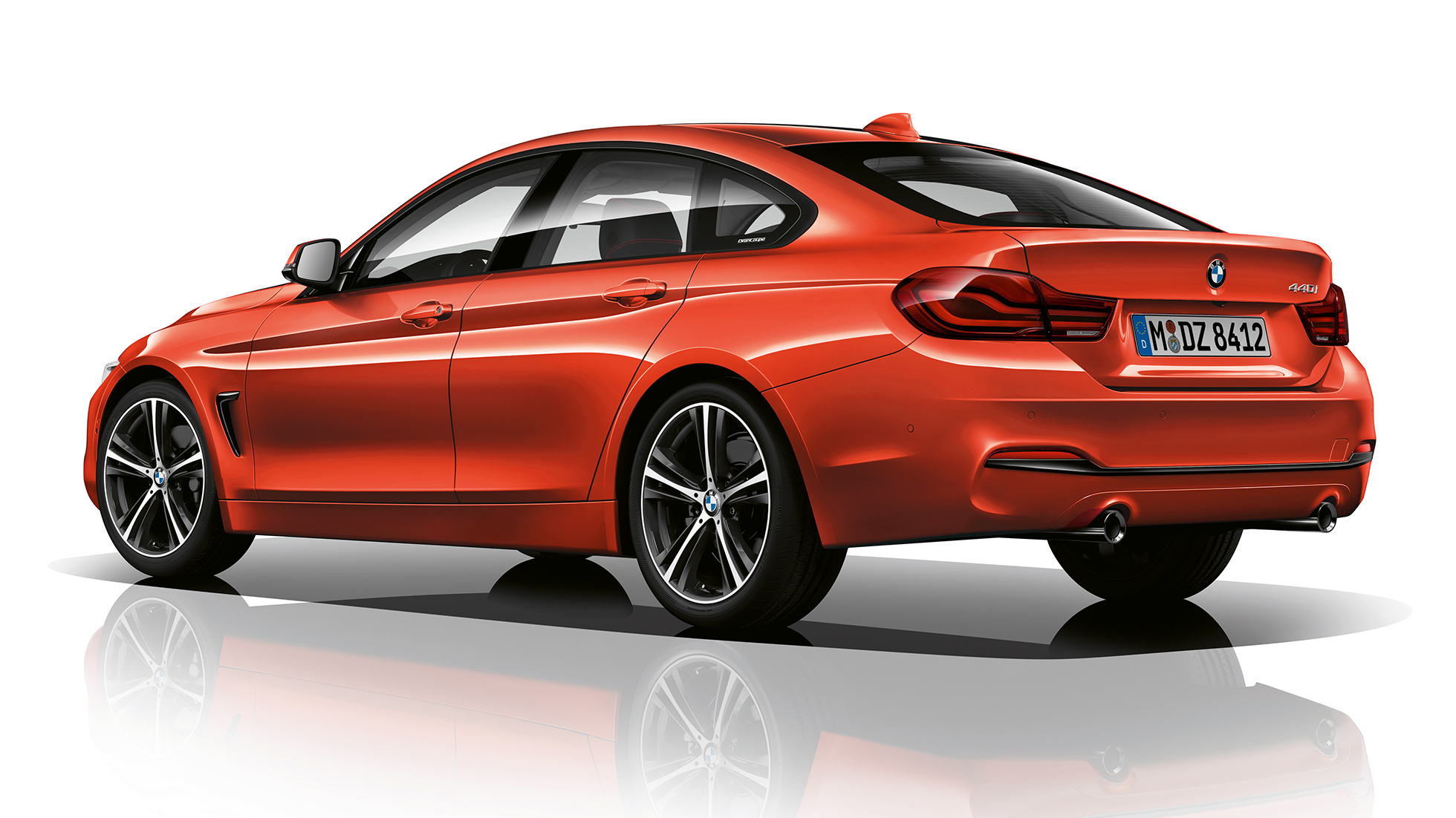 BMW 4 Reeks Gran Coupé, Model Sport driekwart achteraanzicht F36 BMW 4 Reeks Gran Coupé, Model Sport driekwart achteraanzicht F36