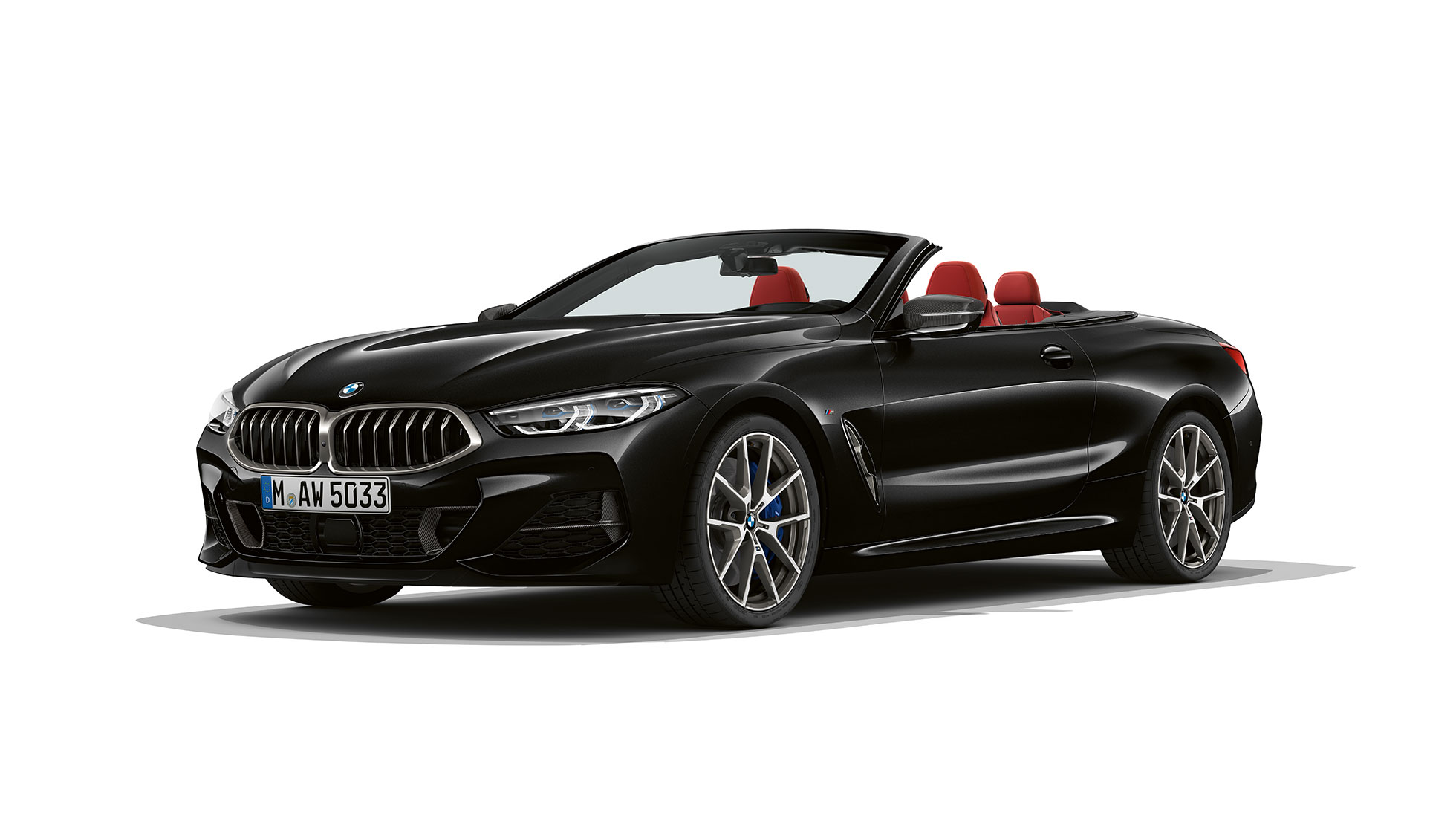 BMW M850i xDrive, Carbonschwarz metallic, driekwartaanzicht vooraan G14. BMW M850i xDrive, Carbonschwarz metallic, driekwartaanzicht vooraan G14.
