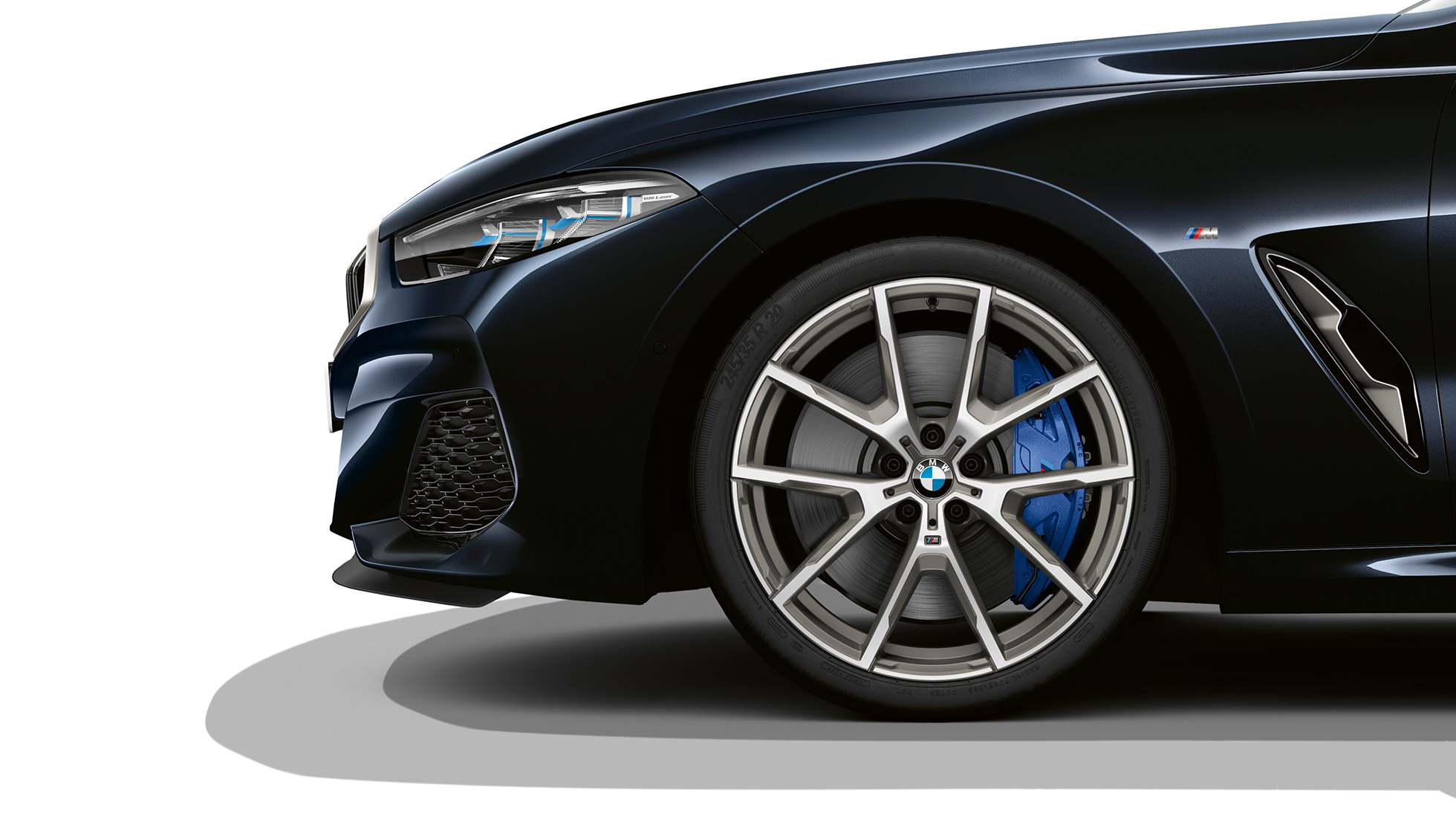 BMW M 19" lichtmetalen velgen, dubbelspaak 727 M Bicolor G15. BMW 8 Reeks Coupé, Carbonschwarz metallic, BMW 19" lichtmetalen velgen, dubbelspaak 727 M Bicolor G15.