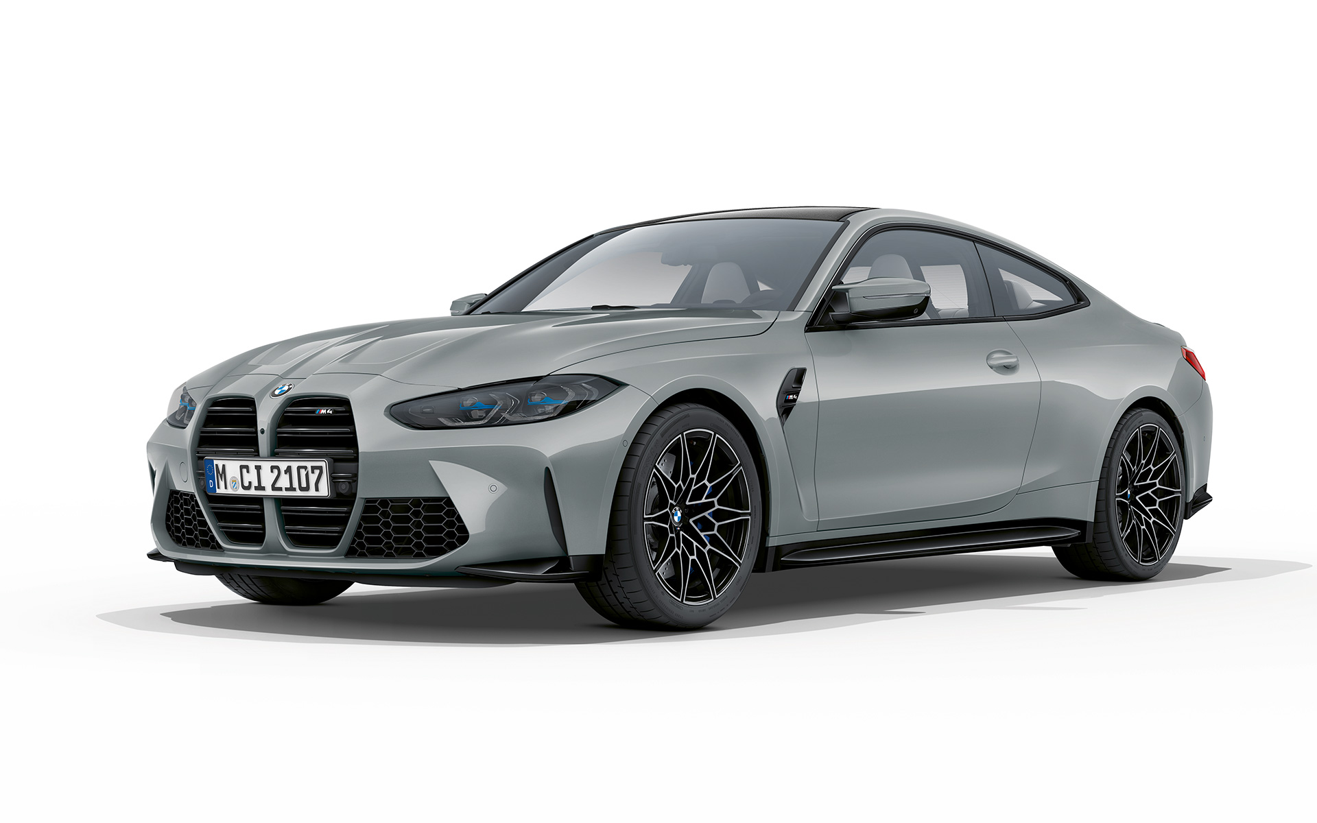 BMW M4 Coupé G82 2020 Brooklyn Grau metallic driekwart vooraanzicht
