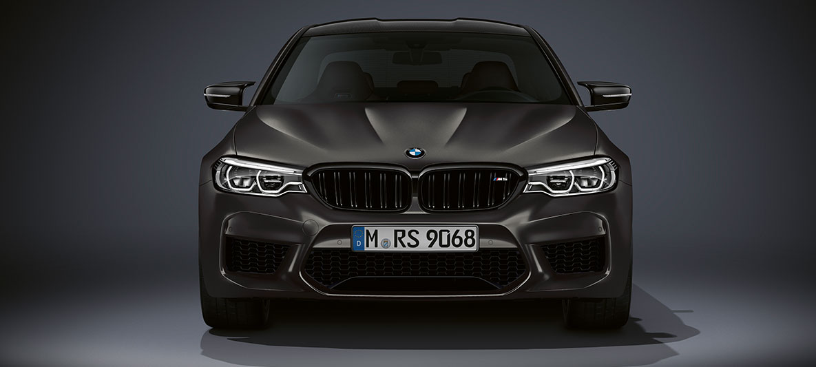 Naseaux M. BMW M5 Edition 35 Jahre, vue de face.