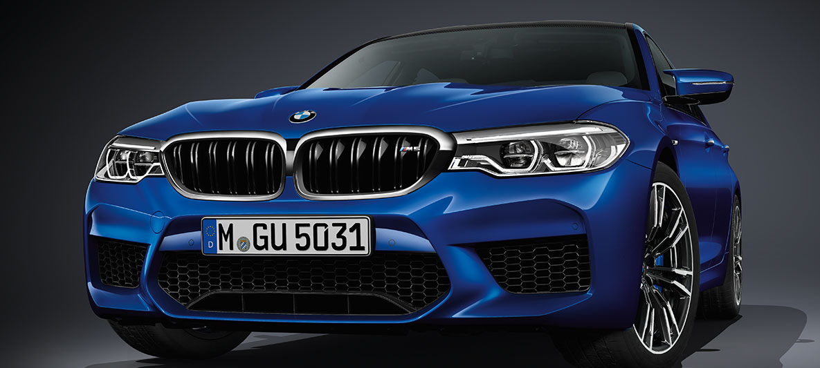 Design avant M5. BMW M5, vue avant.