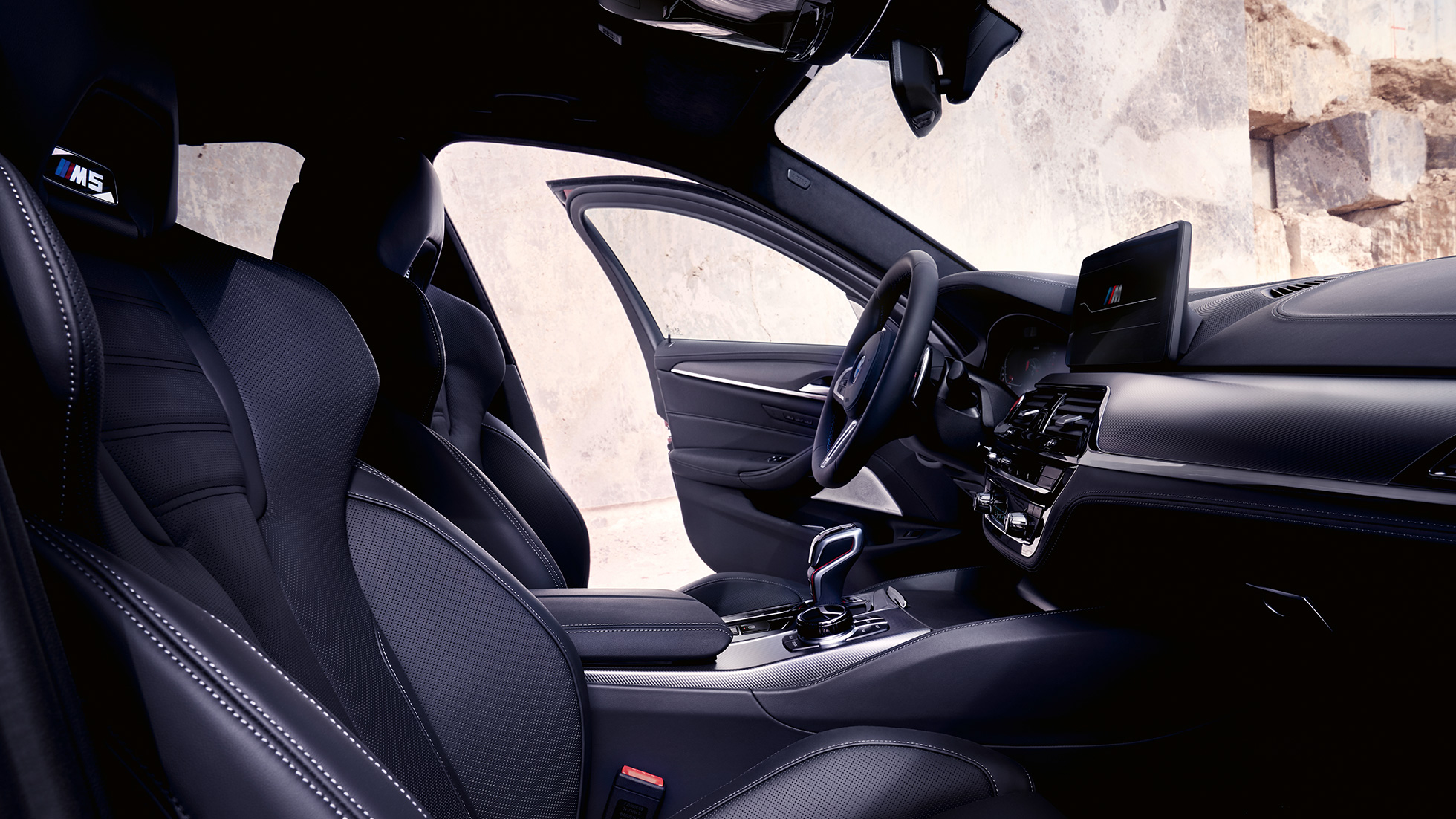 BMW M5 Competition F90 LCI facelift 2020 interieur BMW M5 Competition F90 LCI facelift 2020 interieur met multifunctionele M zetels
