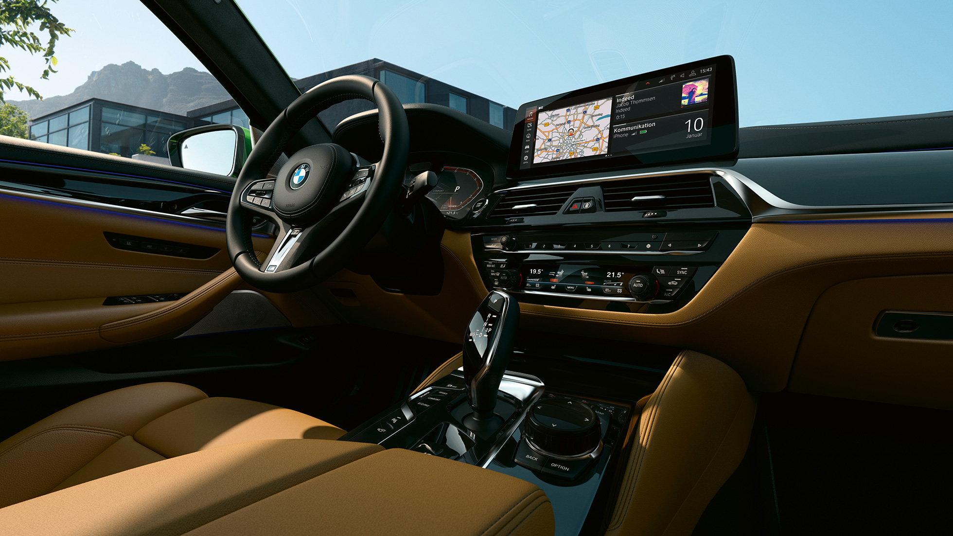 BMW M550i xDrive Berline G30 LCI facelift 2020 cockpit met 12,3" Control Display BMW M550i xDrive Berline G30 LCI facelift 2020 cockpit met 12,3" Control Display