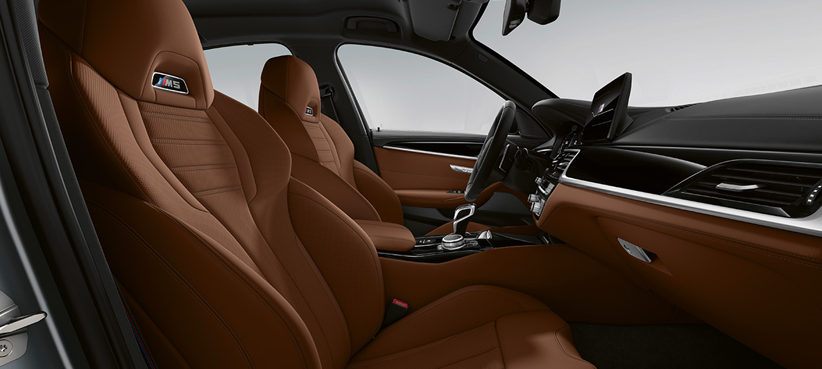 BMW Individual BMW M5 Berline F90 2020 BMW Individual binnenbekleding volleder Merino Tartufo/Schwarz BMW Individual BMW M5 Berline F90 LCI facelift 2020 BMW Individual binnenbekleding volleder Merino Tartufo/Schwarz interieur