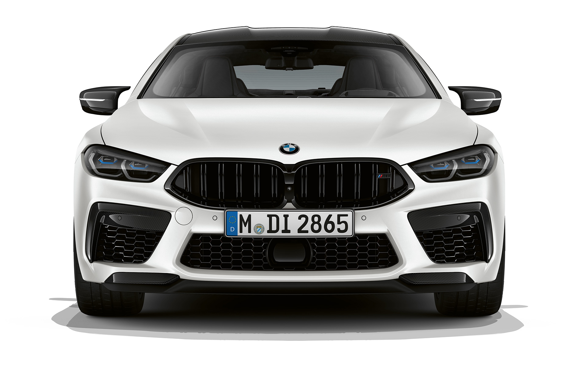 BMW M8 Competition Gran Coupé F93 LCI 2022 M sportzetels BMW M8 Competition Gran Coupé F93 LCI facelift 2022 BMW Individual Frozen Brilliant White metallic vooraanzicht