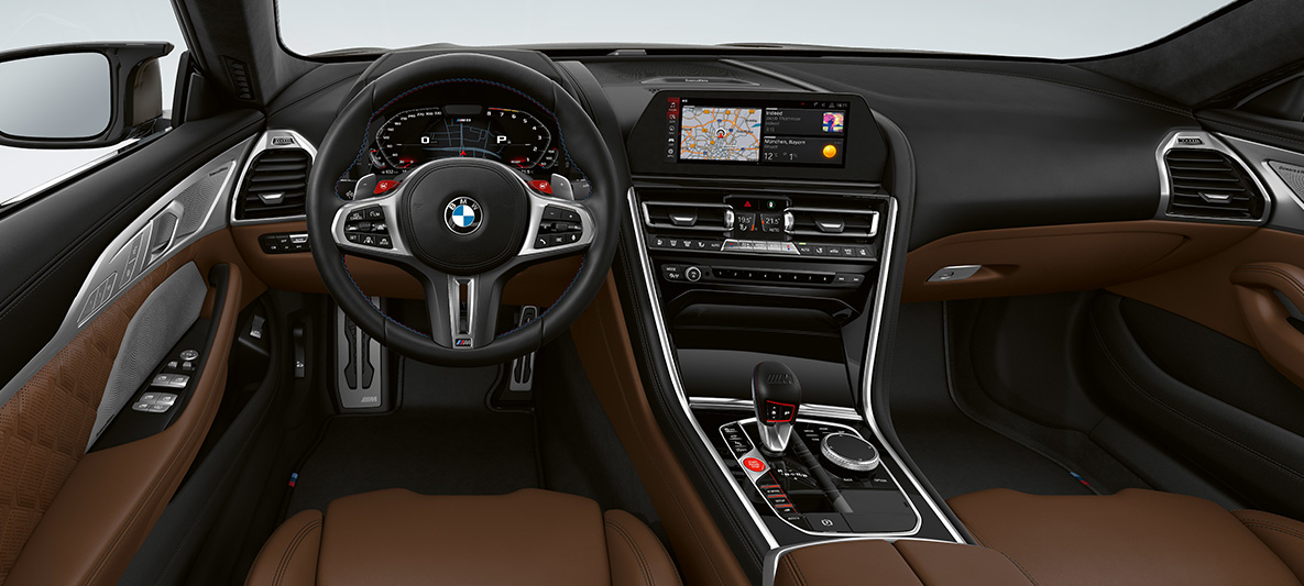 Poste de conduite, BMW M8 Gran Coupé F93 Poste de conduite de la BMW M8 Gran Coupé F93 2020, habitacle