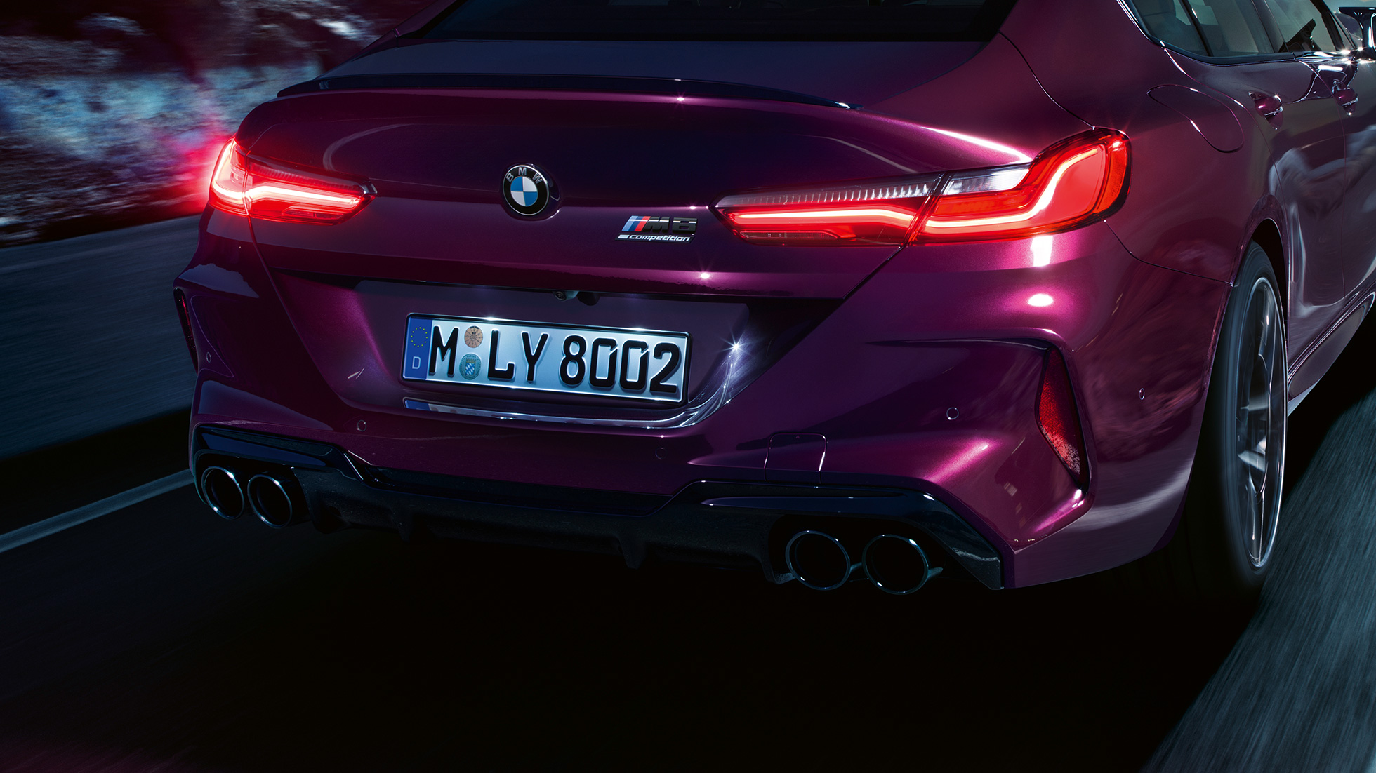 BMW M8 Competition Gran Coupé close-up achterkant BMW M8 Competition Gran Coupé F93 2020 BMW Individual Ametrin metallic close-up achterkant